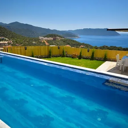 Villa Src