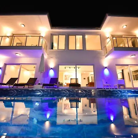 Src Villa *